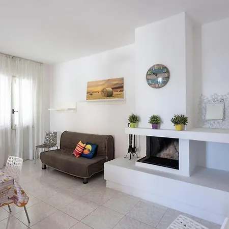 Casa Roberta A Torre San Giovanni 토레 산 지오반니 우겐토