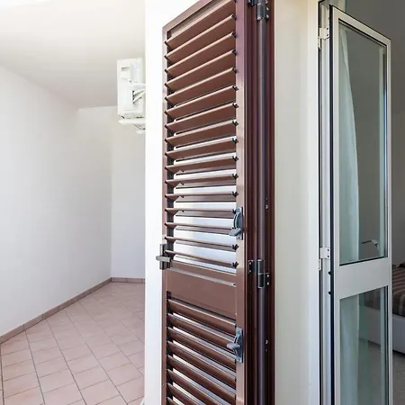 아파트 Casa Roberta A Torre San Giovanni *